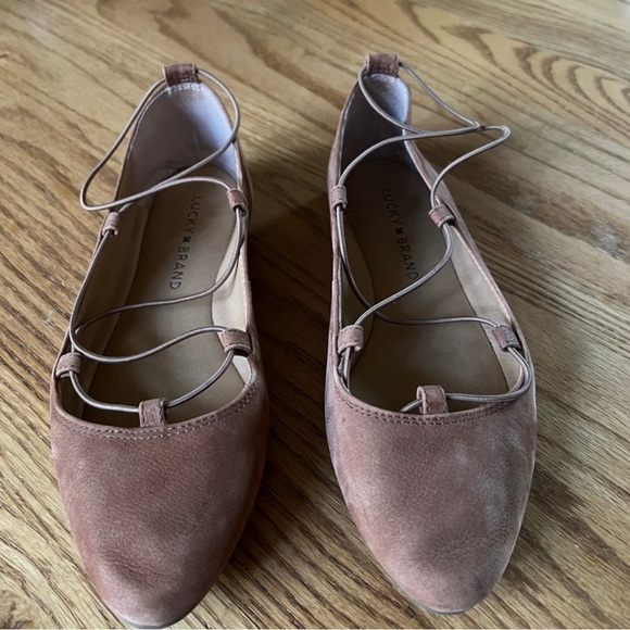 Lucky Brand Ballet Flats size 6 Women's - Picture 5 of 8